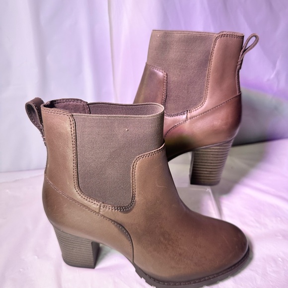 Clarks Dark Brown Heeled Boots - Picture 3 of 10